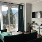 Z Widokiem - Z Widokiem Na Gory I Zewnetrzna Balia Apartment